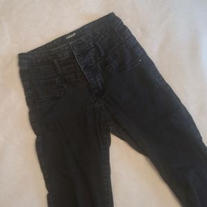 Refuge Black Jeans
